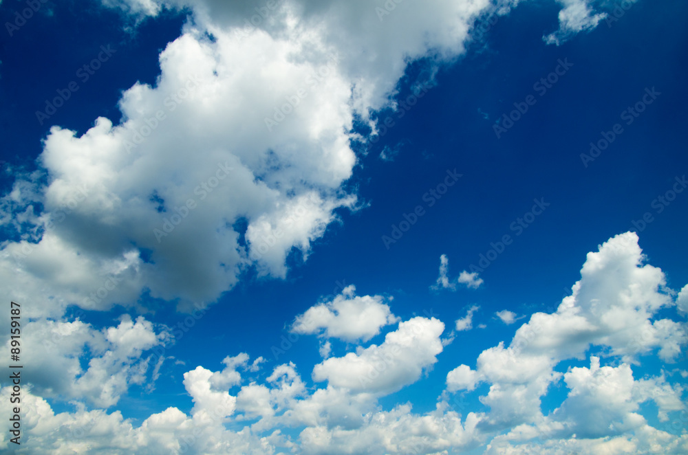 Obraz premium clouds in the blue sky