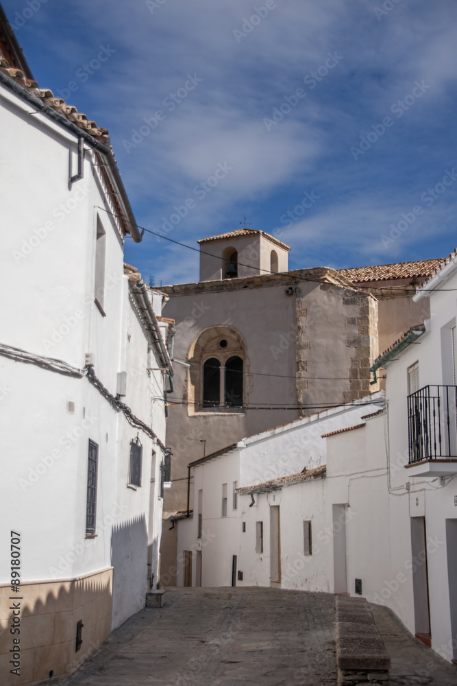 calle del municipio de Setenil de las Bodegas en Cádiz, Andalucía