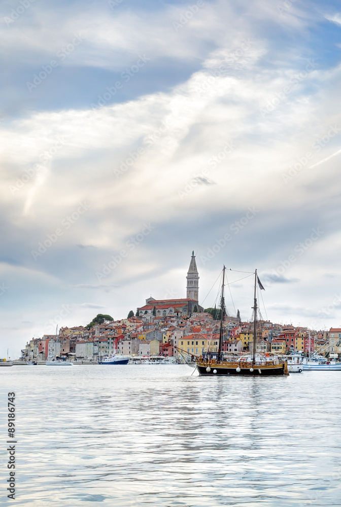 Fototapeta premium Old Istrian town of Rovinj or Rovigno in Croatia