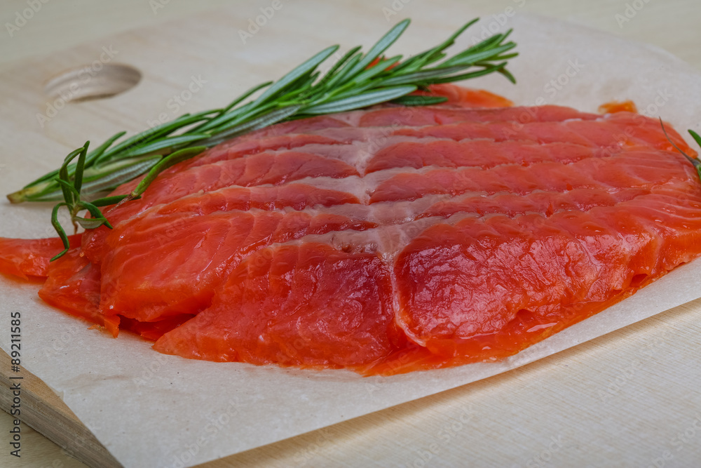 Sliced salmon