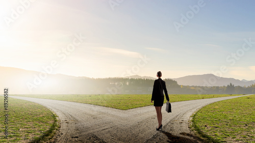 Tableau sur toile Choose your way