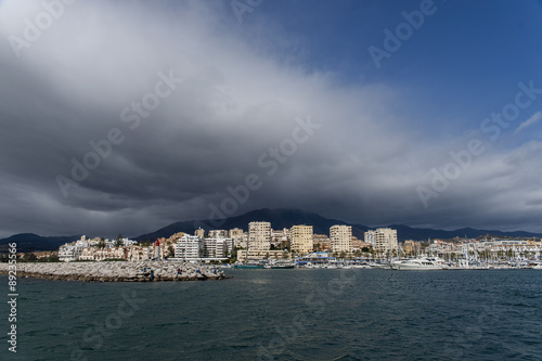 Fototapeta Naklejka Na Ścianę i Meble -  Estepona vista desde el puerto, Málaga