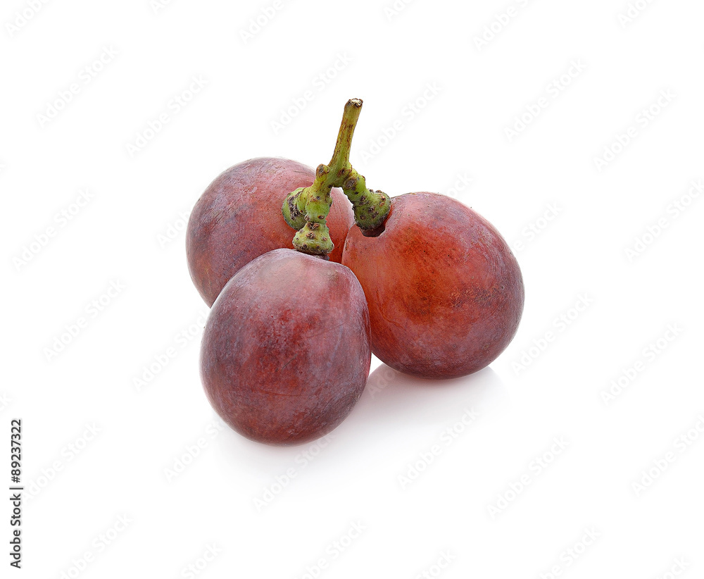 Obraz premium grapes isolated on white background
