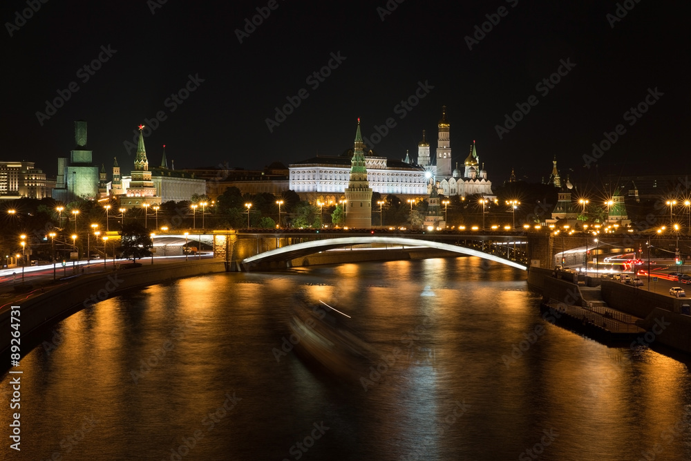 Кремль ночью 3