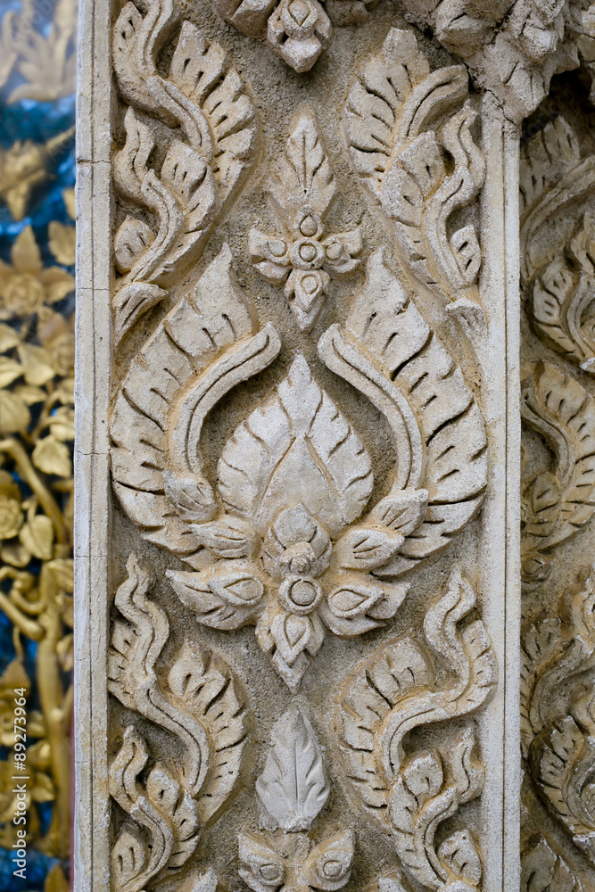 Thai painting on cement. Architecture from clay Thai painting on cement. Architecture from clay