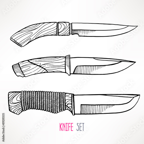 three hunting sketch knives