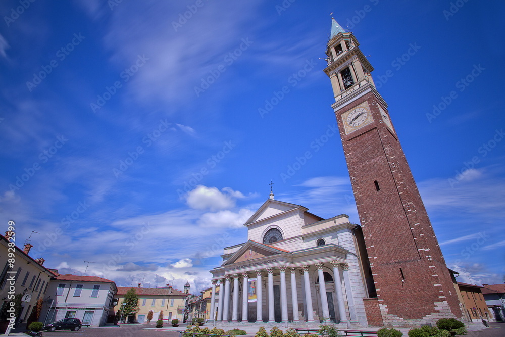 chiesa di san vittore a corbetta in provimcia di milano in lombardia italia da visitare per turismo