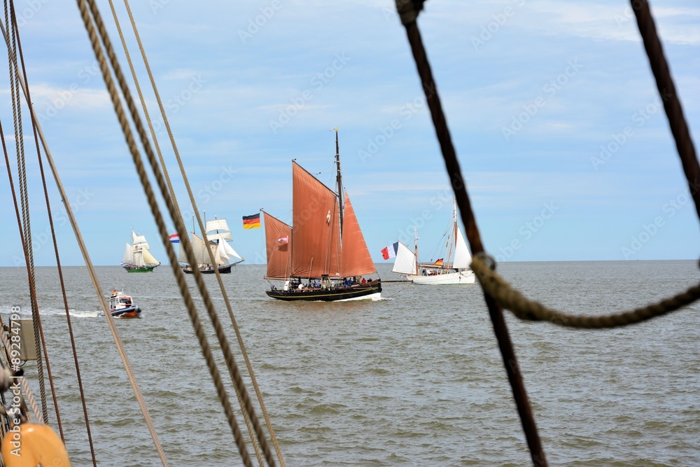 Obraz premium großsegler parade sail bremerhaven