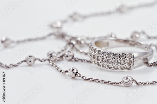 Silver jewelry: ring, earrings and chain