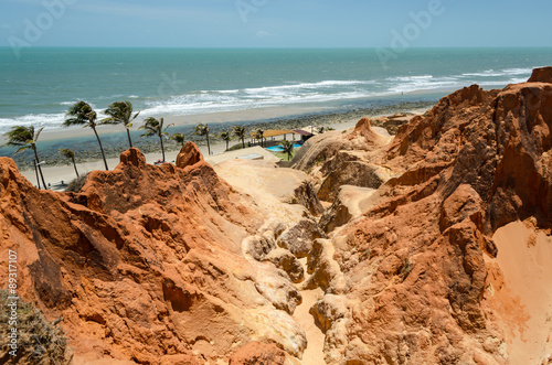 Labirinto das falésias na praia de Morro Branco, Ceará, Brasil