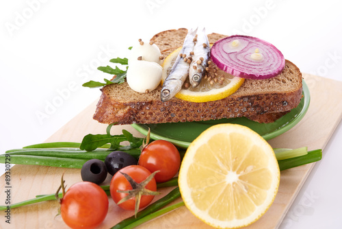 sardines on slice bread