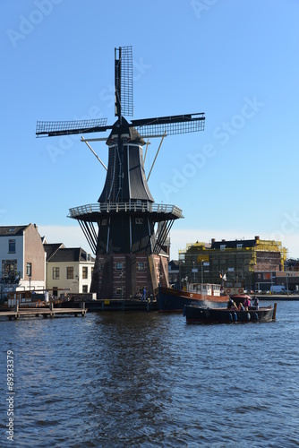 Nice mill on the water, Haarlem © vormenmedia