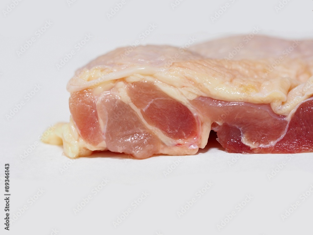 カットした鶏もも肉 カットした鶏もも肉