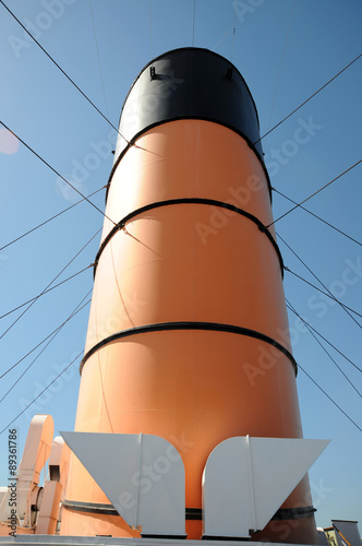 Foto Huge funnel of an old ocean liner