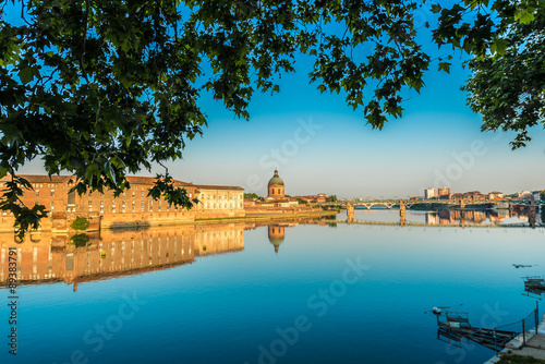 La Garonne passing through Toulouse, France photo