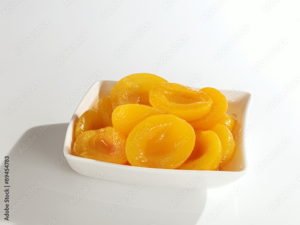 Apricot compote