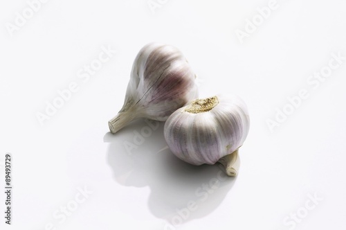 Two garlic bulbs