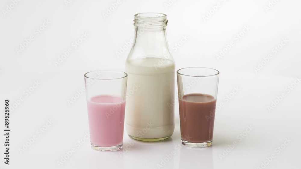 Strawberry milk, chocolate milk, vanilla milk and milk Strawberry milk, chocolate milk, vanilla milk and milk