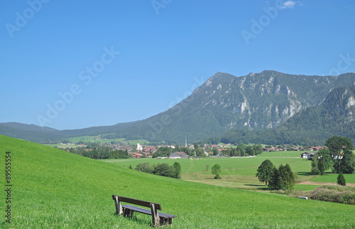 Blick auf den Urlaubsort Inzell im Chiemgau in Oberbayern,Deutschland