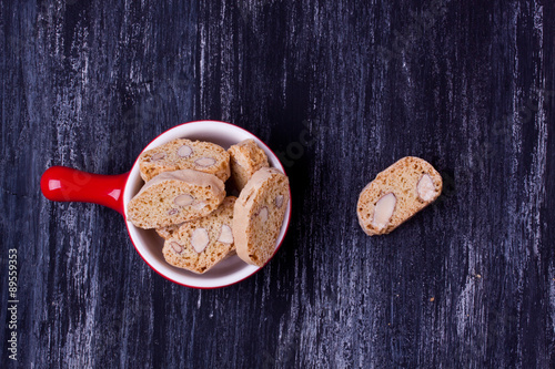 biscotti with almond