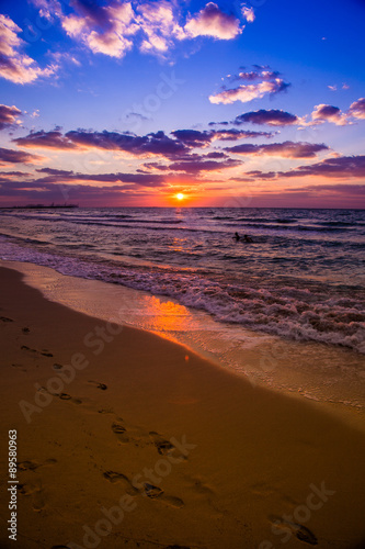 Fototapeta Naklejka Na Ścianę i Meble -  Dubai sea and beach, beautiful sunset at the beach