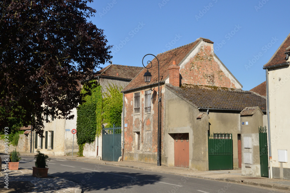 France, the picturesque village of Les Alluets le Roi