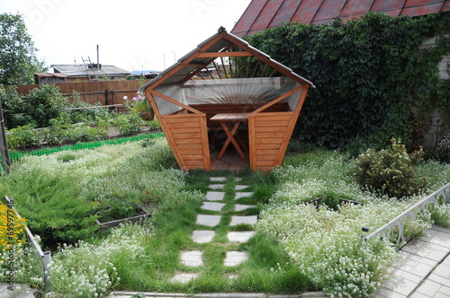 Canvastavla summer house with footpath