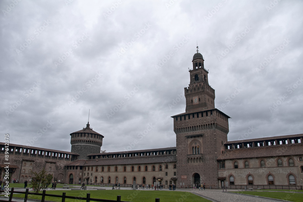 Patio interior del castello Sforzesco de Milán