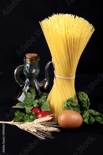 Spaghetti with Italian ingredients
