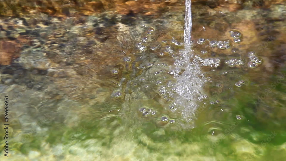 eau de source bassin