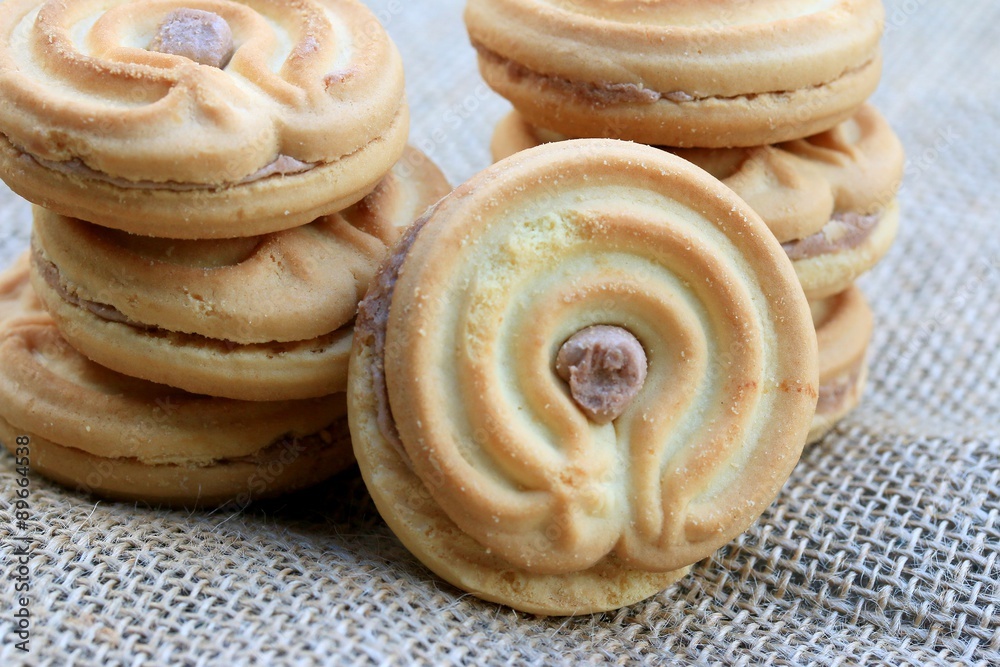 Fototapeta premium tasty cream cookies