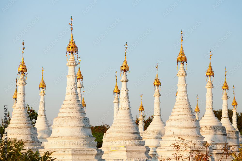 Fototapeta premium Kuthodaw Pagoda, Myanmar