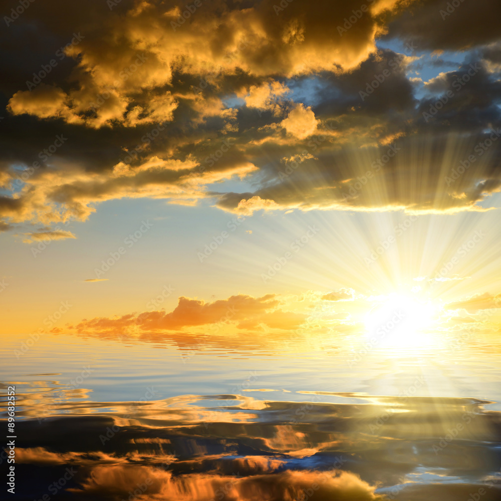 Obraz premium Colorful sky with clouds at sunset. Nature background.