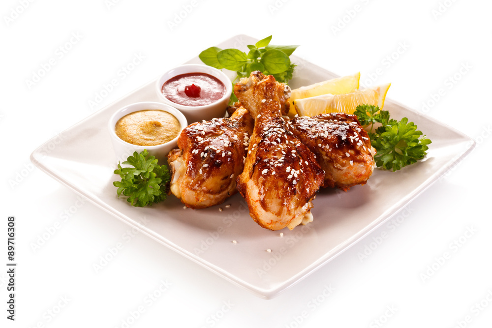 Grilled chicken drumsticks and vegetables Grilled chicken drumsticks and vegetables