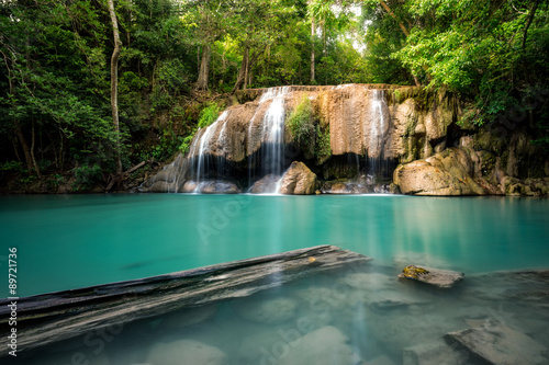 Fototapeta Naklejka Na Ścianę i Meble -  Erawan Waterfall, Erawan National Park in Kanchanaburi, Thailand
