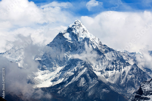 Ama Dablam Mount, Nepal © Zzvet