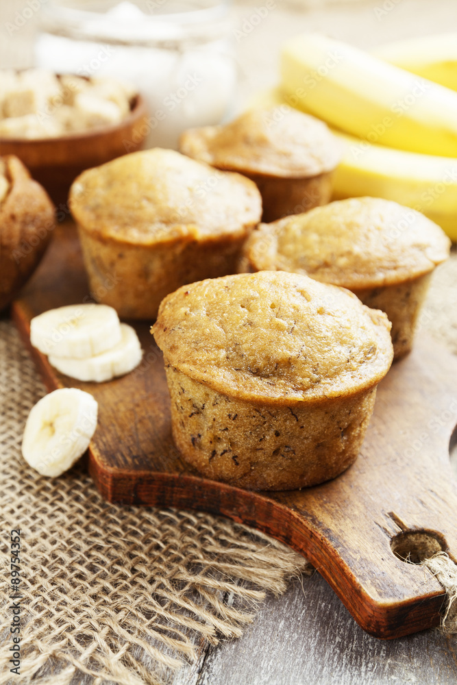  Banana muffins