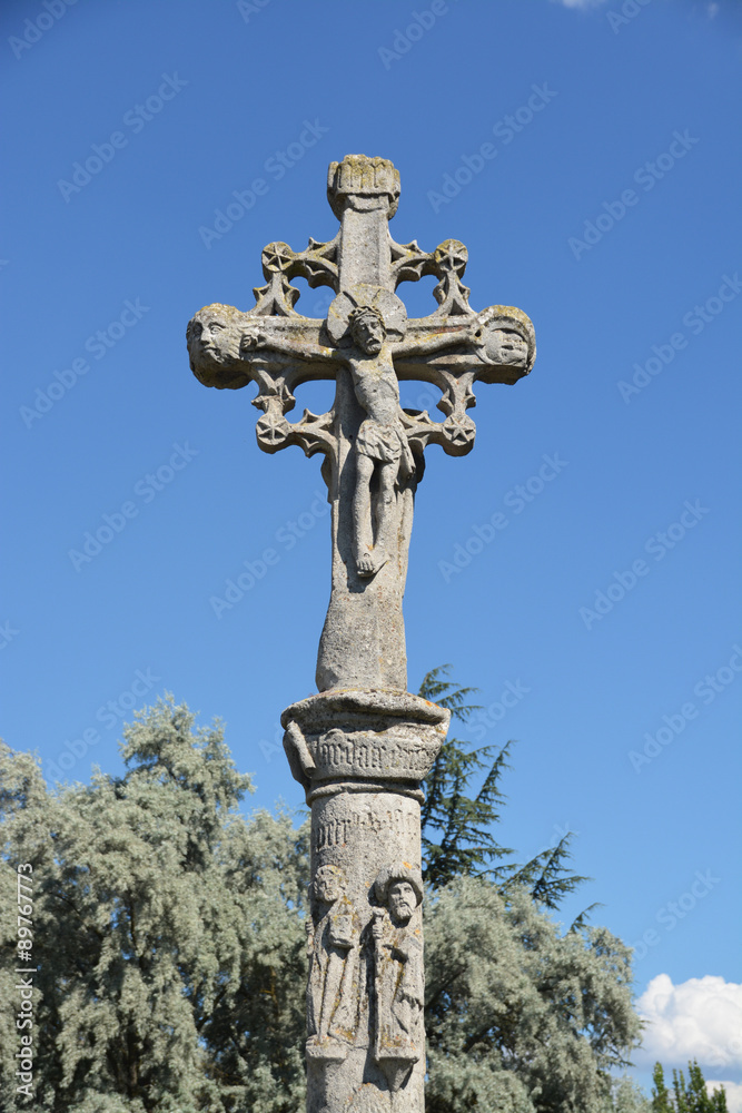cruz de piedra