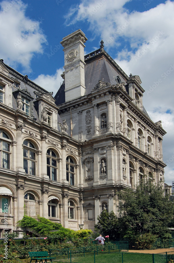 Façade sud de l'Hôtel de Ville de Paris 4e arrondissement