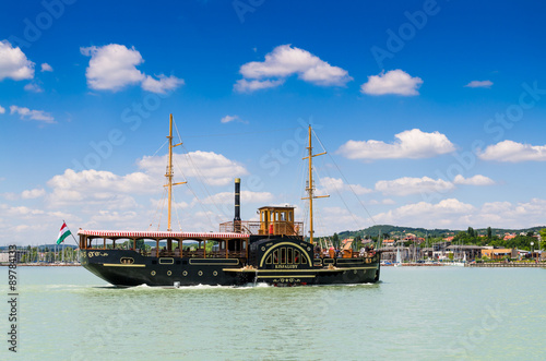 Photo steamship