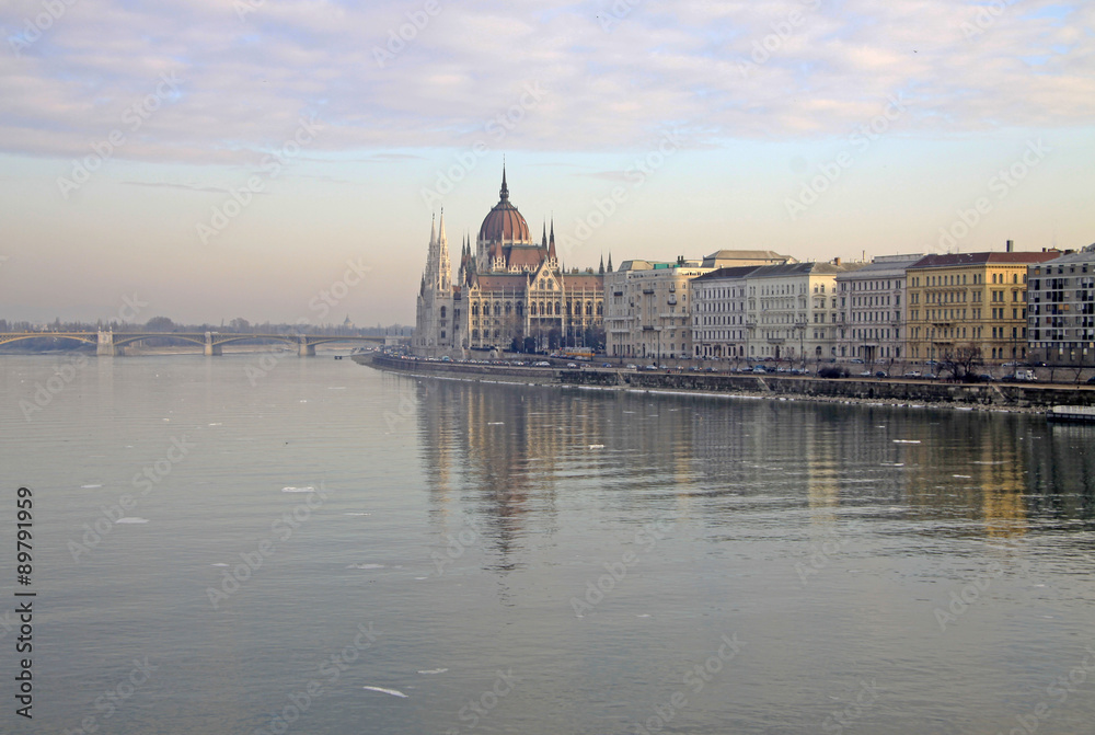 Fototapeta premium View on the Hungarian Parliament Building, Budapest, Hungary