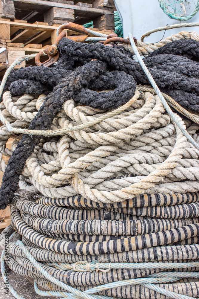 ships ropes / several ship ropes and wooden pallet