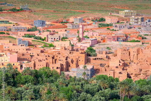 Town and oasis of Tinerhir, Morocco © Noradoa
