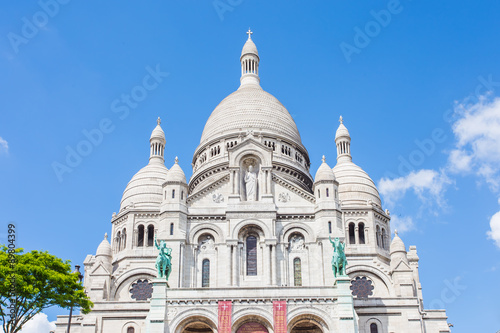 The Sacre Coeur Basilica in Paris, France © orpheus26