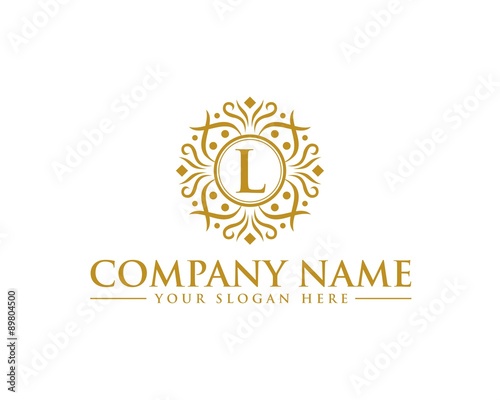 crest logo 1 icon template