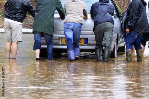 inondations voiture panne © catalyseur7