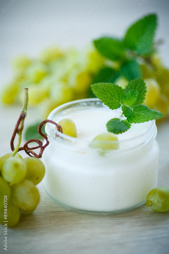 home sweet yogurt with fresh grapes home sweet yogurt with fresh grapes