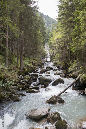 Obraz na płótnie cascate nardis, val di genova w salonie