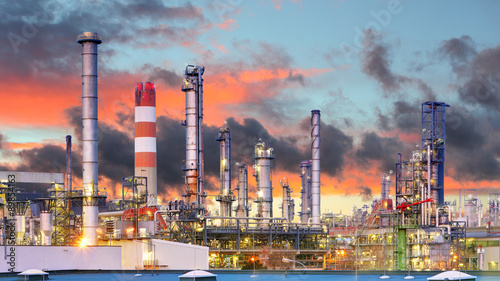 Industrial - Chemical plant, Oil Refinery