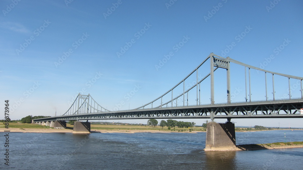 Uerdinger Rheinbrücke